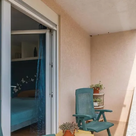 Apartament 1 Bedroom In *